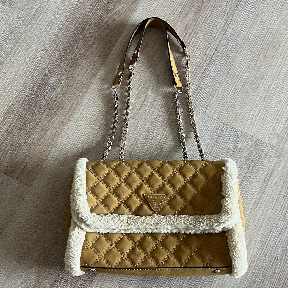 Guess Purse🤎